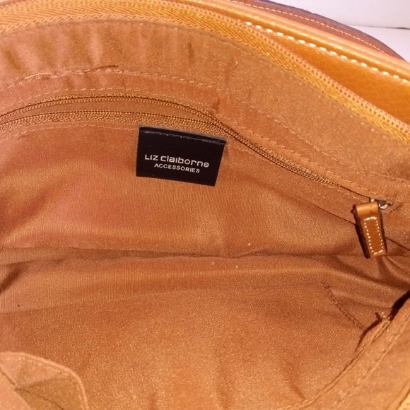 Vintage '90s LIZ CLAIBORNE Tan Leather Baguette Flap Closure w Buckle - Picture 11 of 11